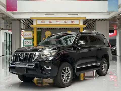 Toyota Prado 2019 — фото 1