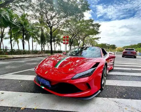 Ferrari F8 2020