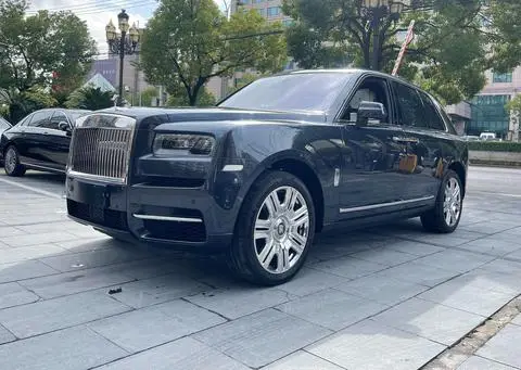 Rolls Royce Cullinan 2018