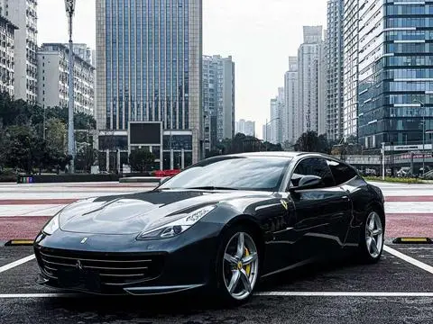 Ferrari GTC4Lusso 2017