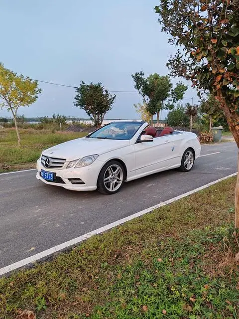 Mercedes-Benz E-Class 2012