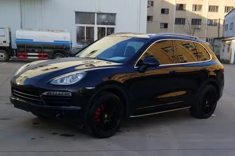 Porsche Cayenne 2011