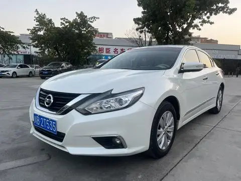 Nissan Teana 2016