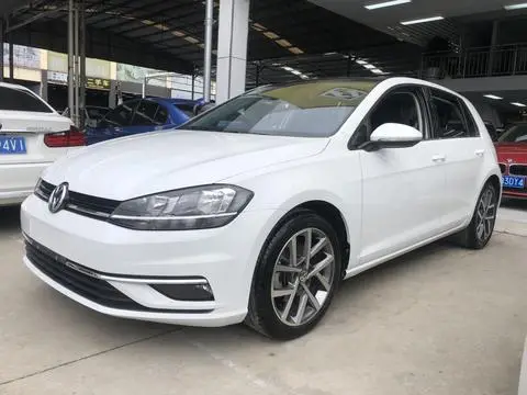 Volkswagen Golf 2020