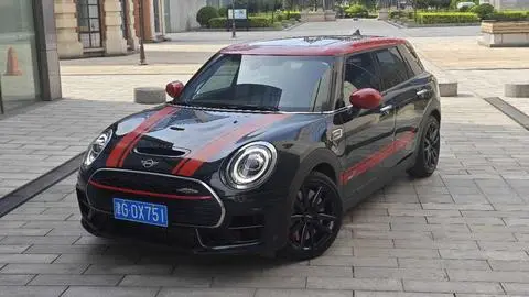 MINI JCW CLUBMAN 2021