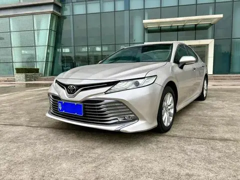 Toyota Camry 2019
