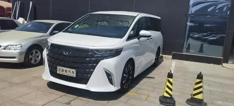 Toyota 埃尔法 2023