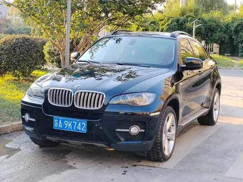 BMW X6 2009 — фото 1