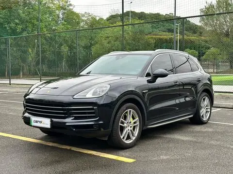 Porsche Cayenne E-Hybrid 2023