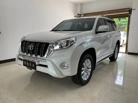 Toyota Prado 2016