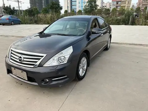 Nissan Teana 2011