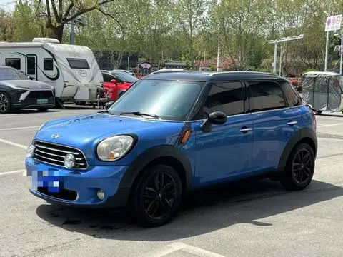 MINI COUNTRYMAN 2011