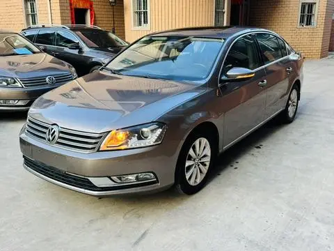 Volkswagen Magotan 2013