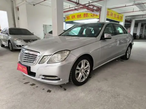 Mercedes-Benz E-Class 2010
