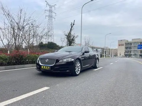 Jaguar XJ 2014