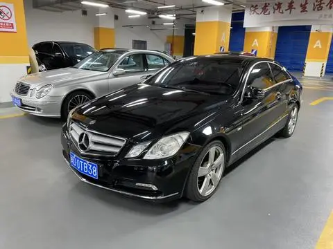 Mercedes-Benz E-Class 2010
