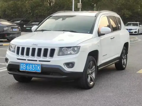 Jeep 指南者 2014