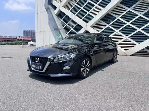 Nissan Teana 2021
