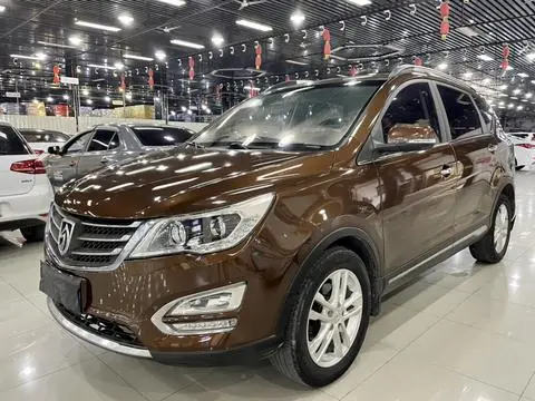 Baojun 560 2015