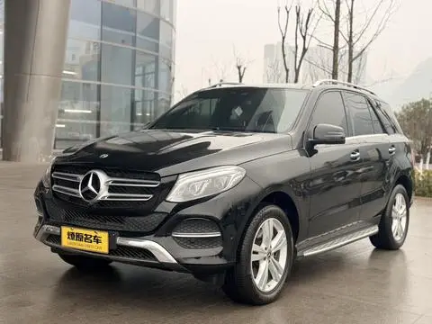 Mercedes-Benz GLE 2018 — фото 1
