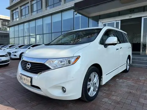 Nissan 贵士 2015