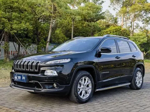 Jeep 自由光 2016