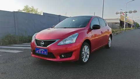 Nissan 骐达TIIDA 2011