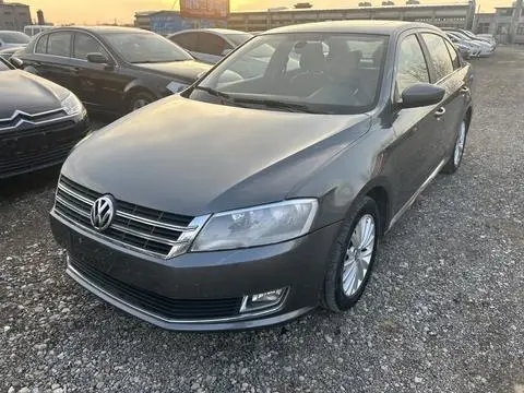 Volkswagen Lavida 2013