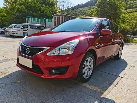 Nissan 骐达TIIDA 2011