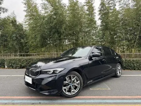 BMW i3 2022 — фото 1