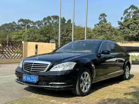 Mercedes-Benz S-Class 2012