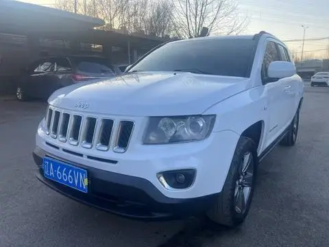 Jeep 指南者 2014