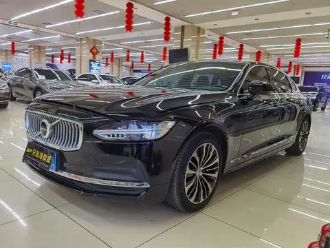 Volvo S90 2023