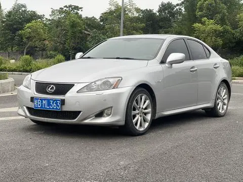Lexus IS 2006