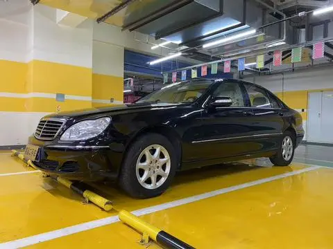 Mercedes-Benz S-Class 2004