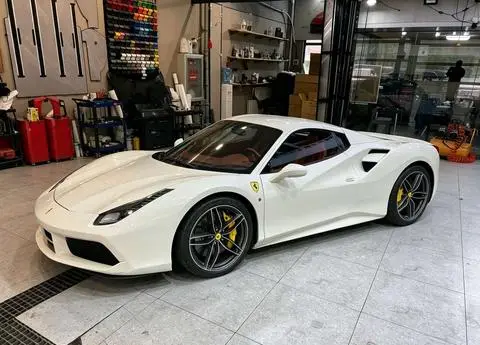 Ferrari 488 2015