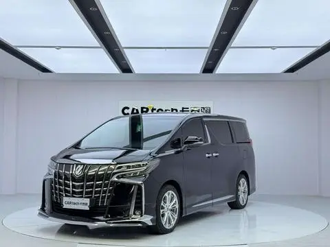Toyota 埃尔法 2018 — фото 1