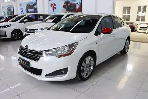Citroën C4L 2013