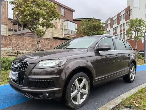 Audi Q7 2013