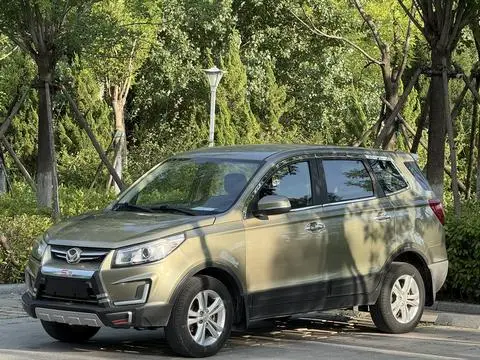 BAIC S3 2016