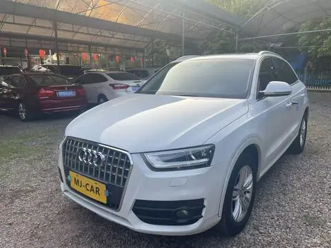 Audi Q3 2015