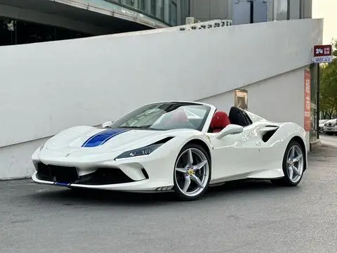 Ferrari F8 2020