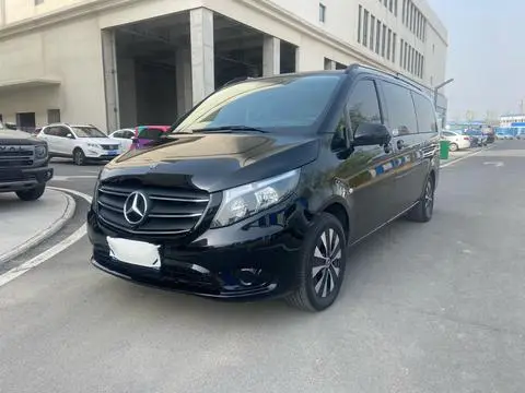 Mercedes-Benz 威霆 2021