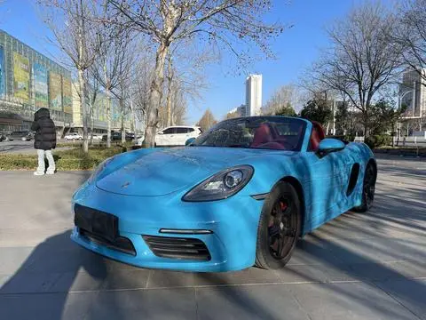 Porsche 718 2016
