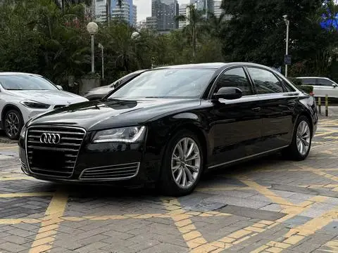 Audi A8 2012