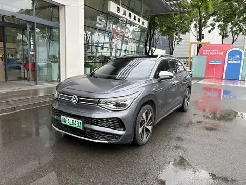 Volkswagen ID.6 X 2023
