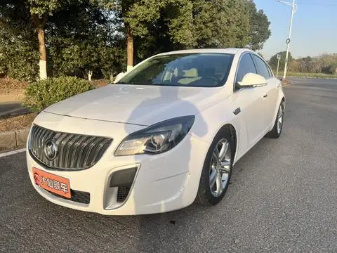 Buick Regal 2014 — фото 1