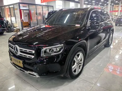 Mercedes-Benz GLB 2021