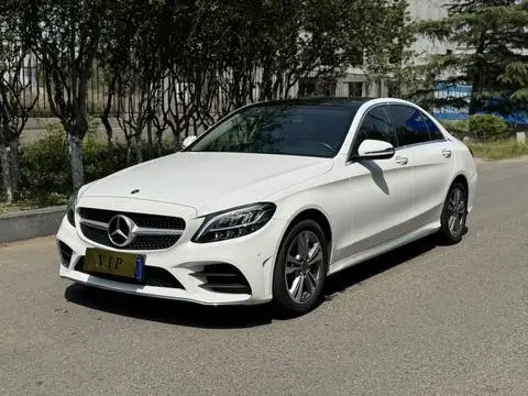 Mercedes-Benz C-Class 2021