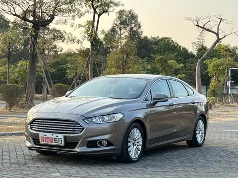 Ford 蒙迪欧 2013